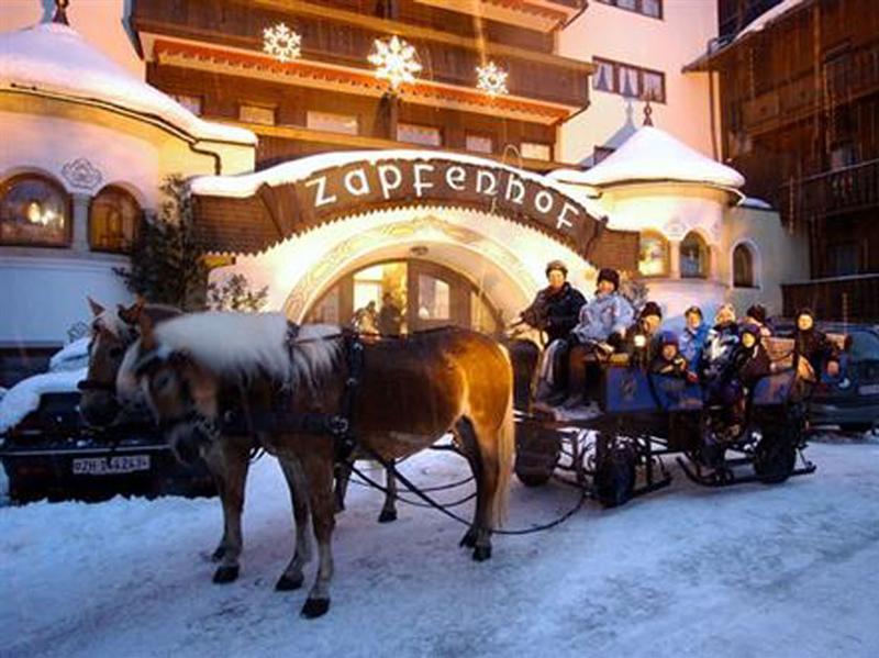 Hotel Landgut Zapfenhof Zellbergeben Exterior photo